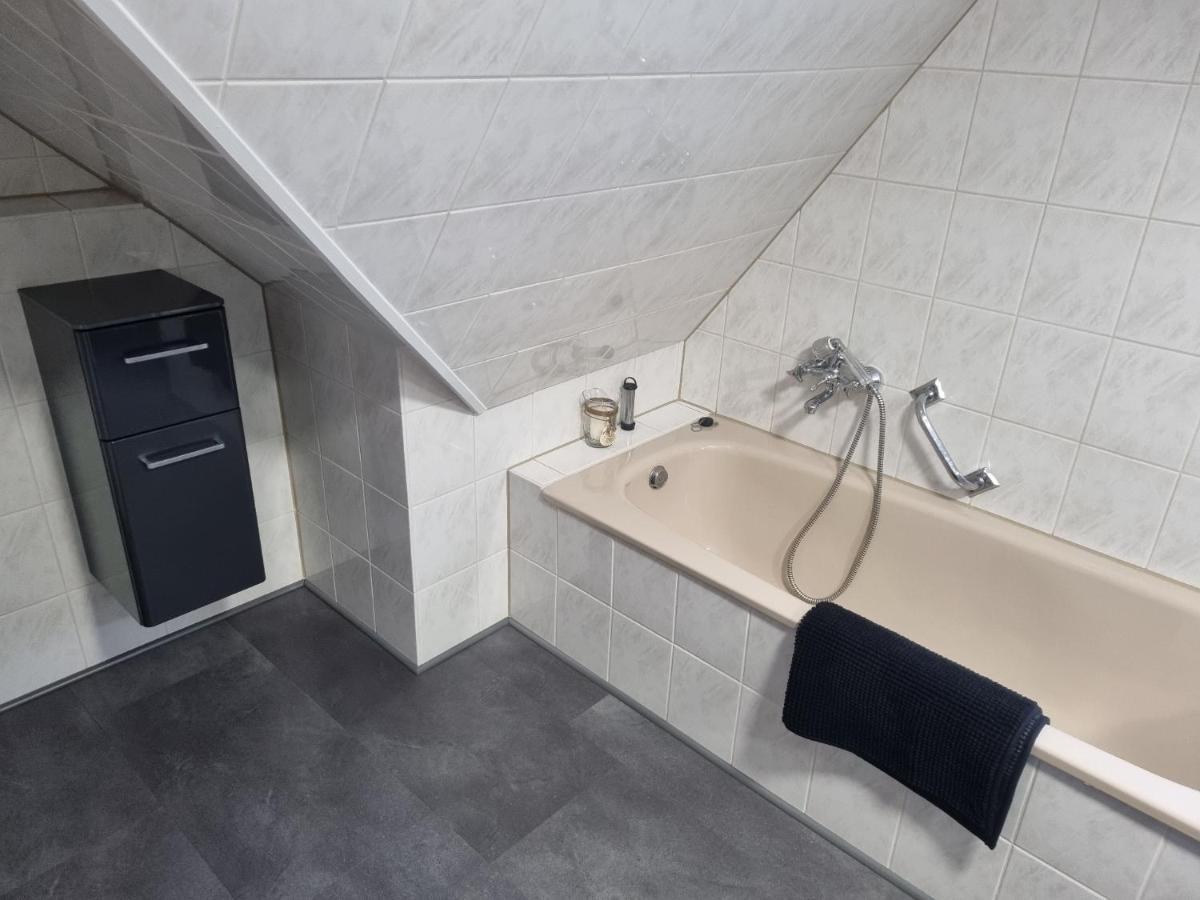 Ferienwohnung Am Fusse Des Eggegebirges Bad Driburg Exterior foto